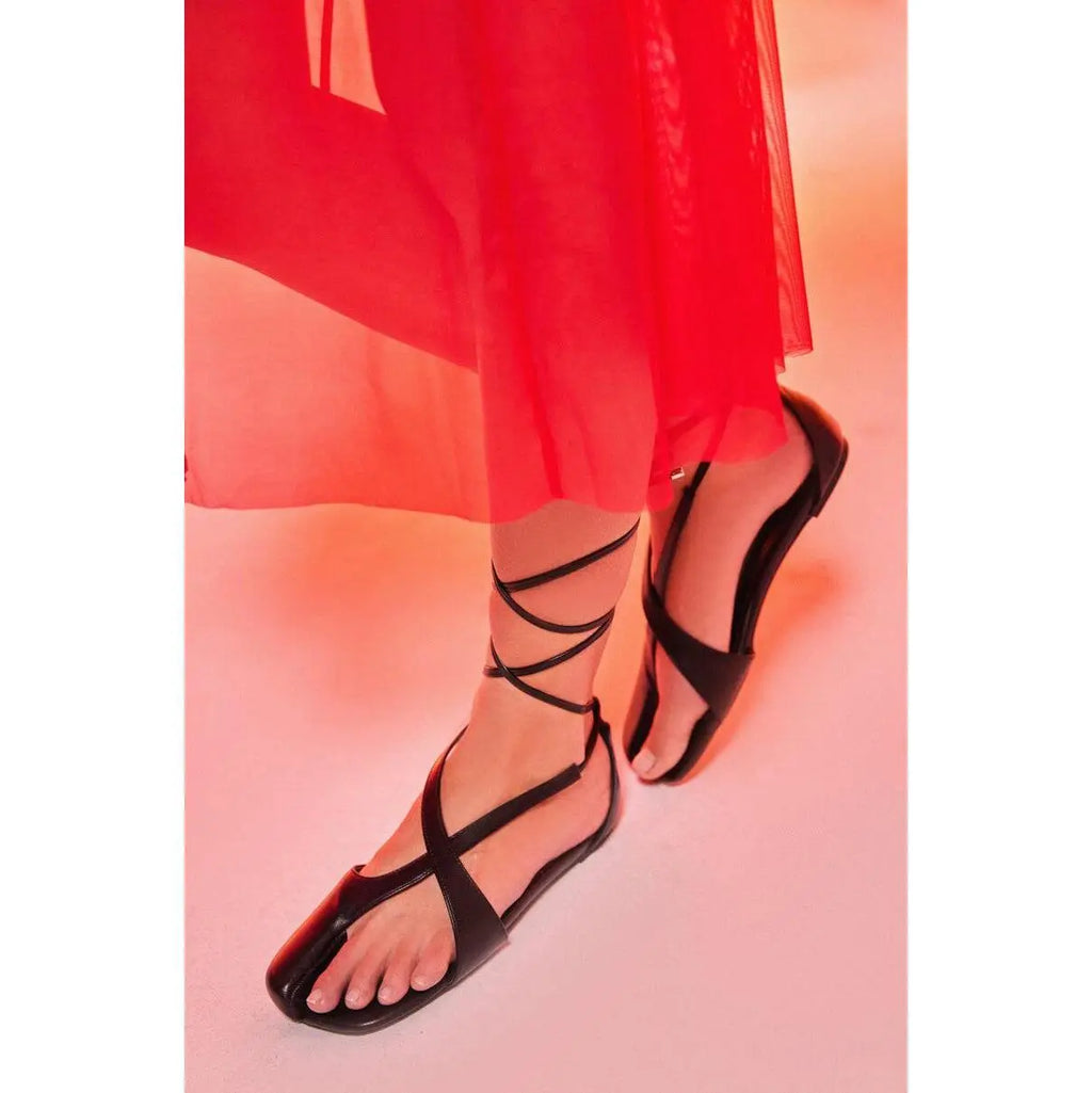 AKIRA AULORA BLACK FLAT SANDAL with PEEP TOE