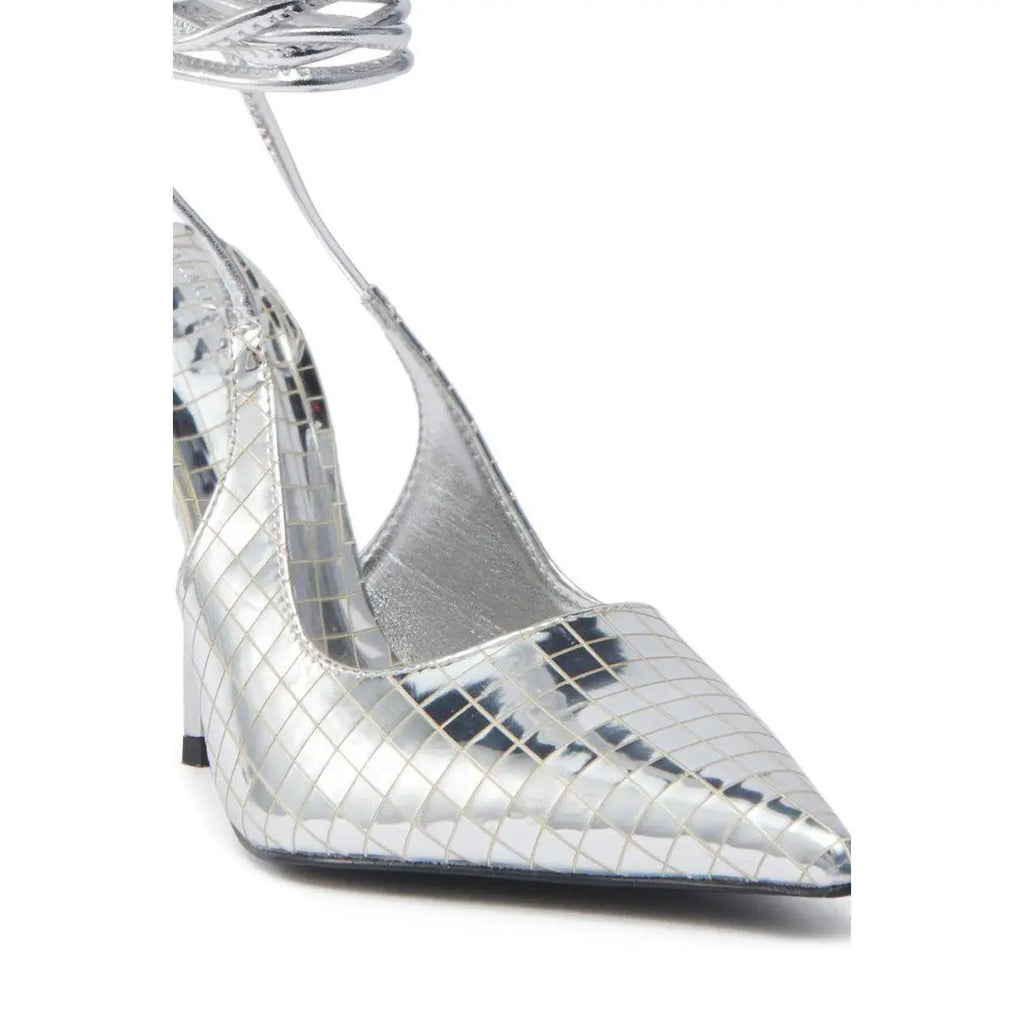 AZALEA WANG FREEMAN SILVER DISCOBALL WRAP up PUMP