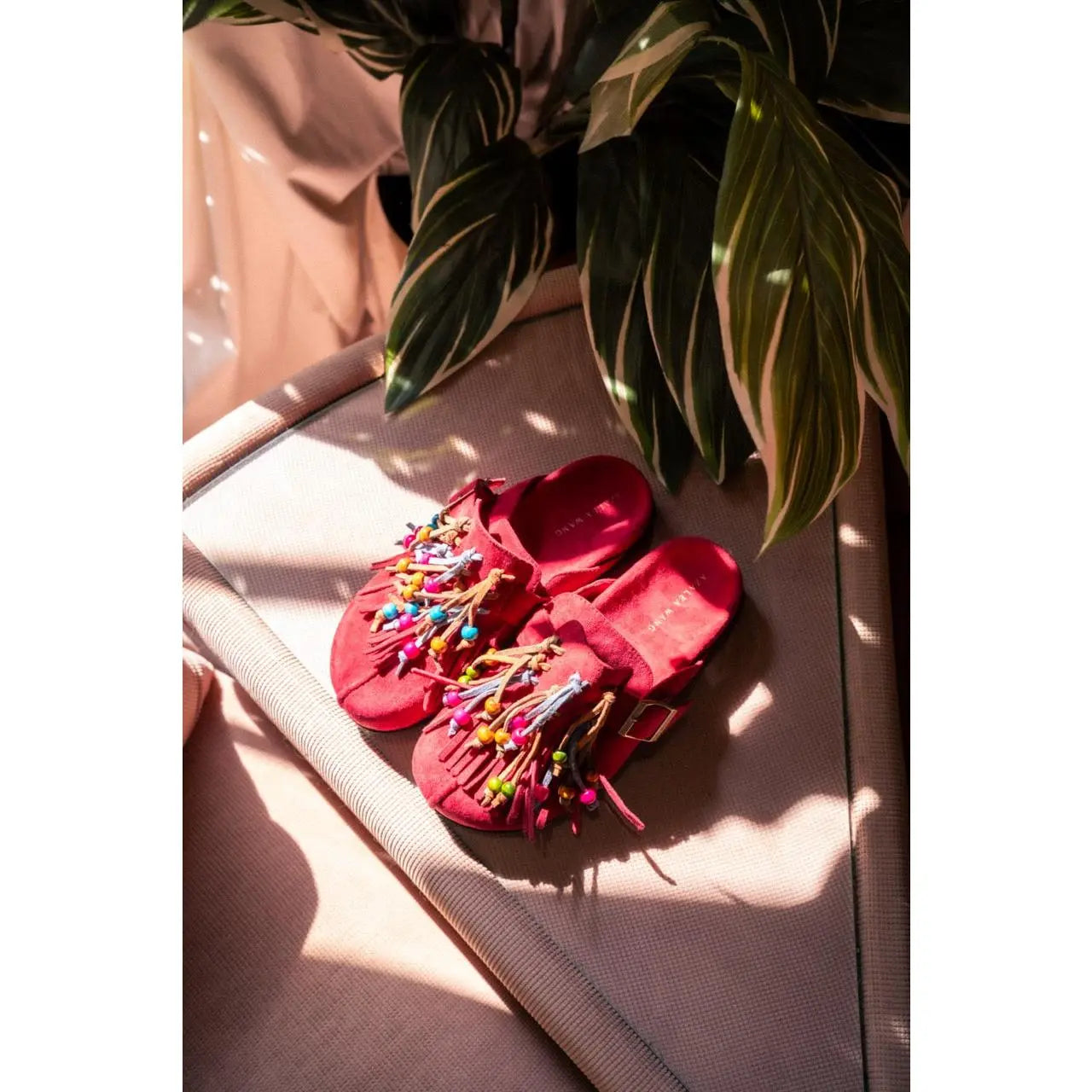 ABEILLE-BURGUNDY TASSEL FLAT MULE